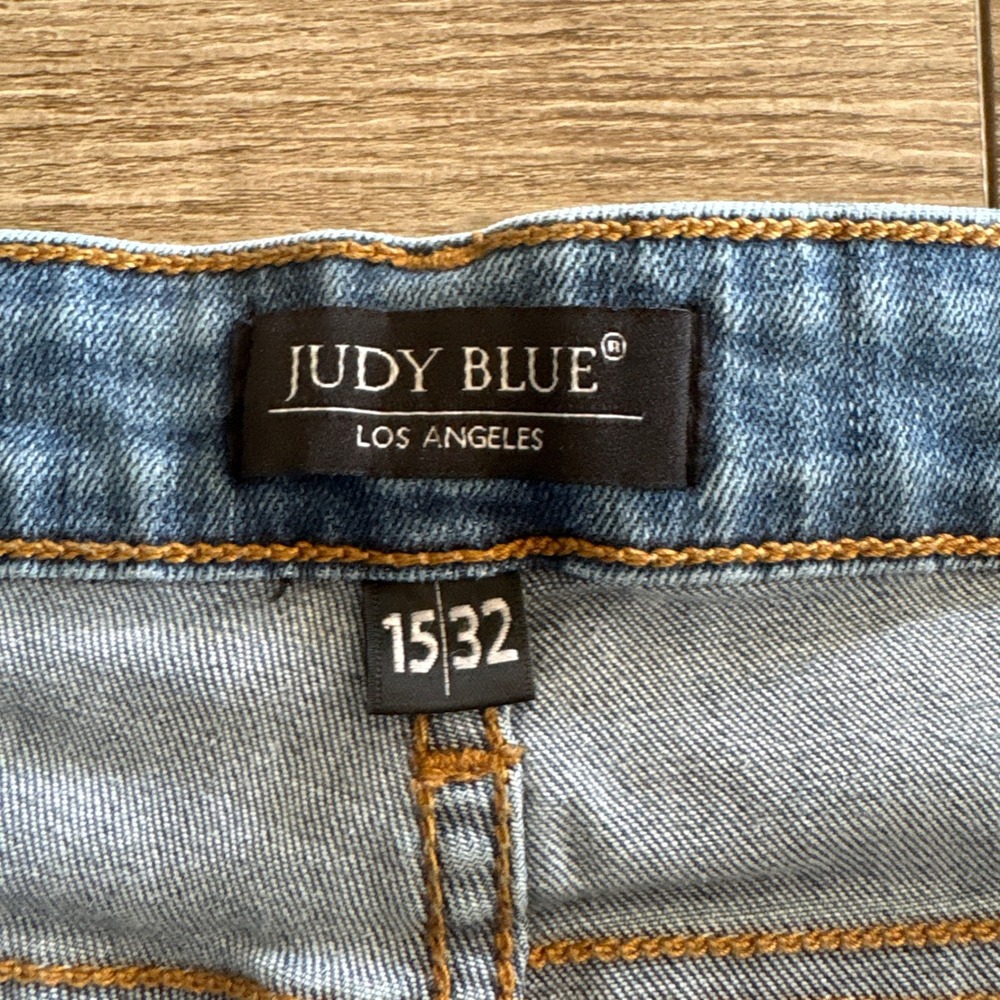 Judy Blue Straight Leg Jeans Womens 15/32 Blue Distressed Mid Rise Stretch Denim - Picture 3 of 8